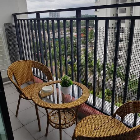 06- Austin Regency Taman Mount Austin Studio 4-5Pax Johor Bahru Exteriör bild