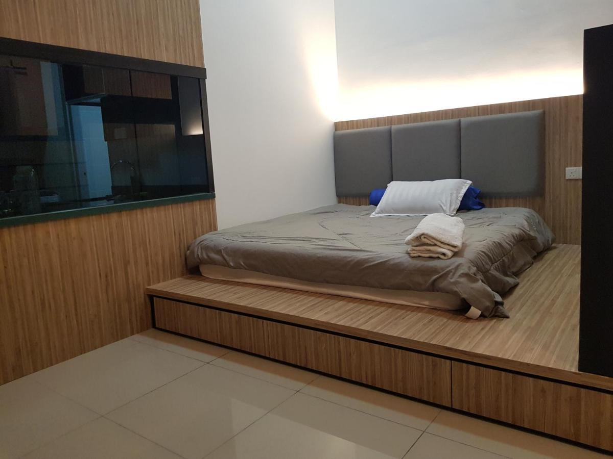 06- Austin Regency Taman Mount Austin Studio 4-5Pax Johor Bahru Exteriör bild