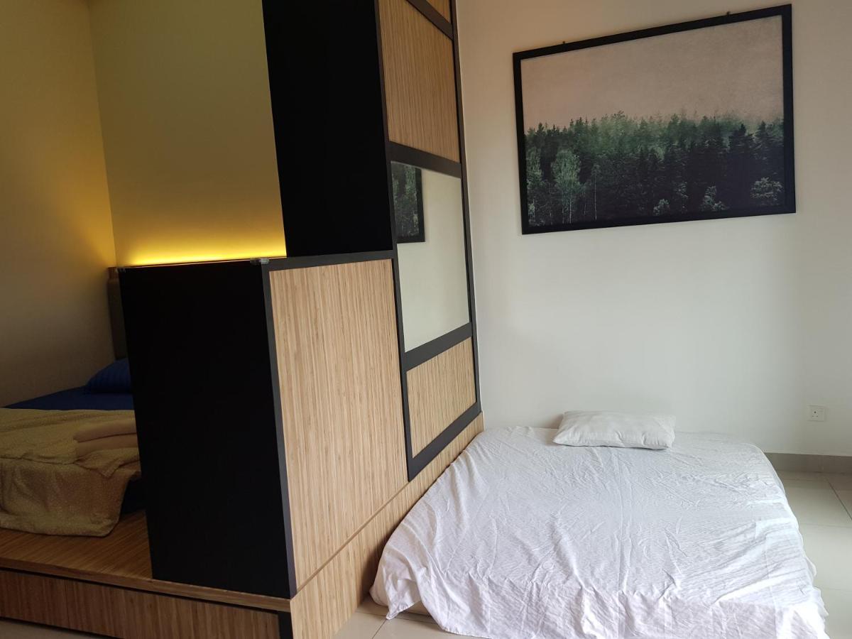 06- Austin Regency Taman Mount Austin Studio 4-5Pax Johor Bahru Exteriör bild