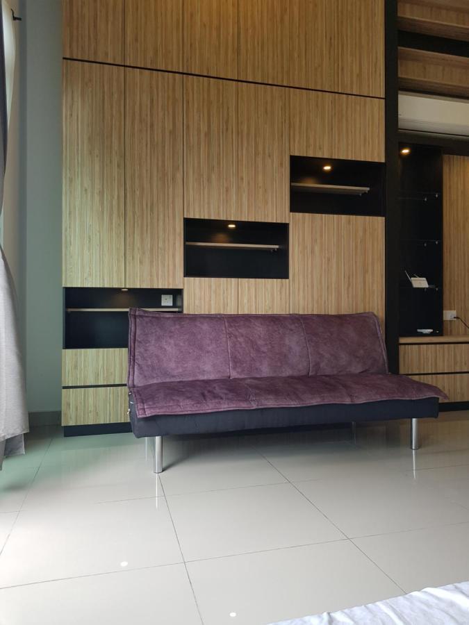06- Austin Regency Taman Mount Austin Studio 4-5Pax Johor Bahru Exteriör bild